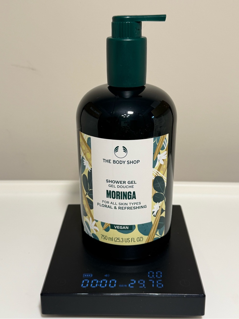 The Body Shop Moringa Shower Gel 25.3 fl oz 750 ml Jumbo Size - New